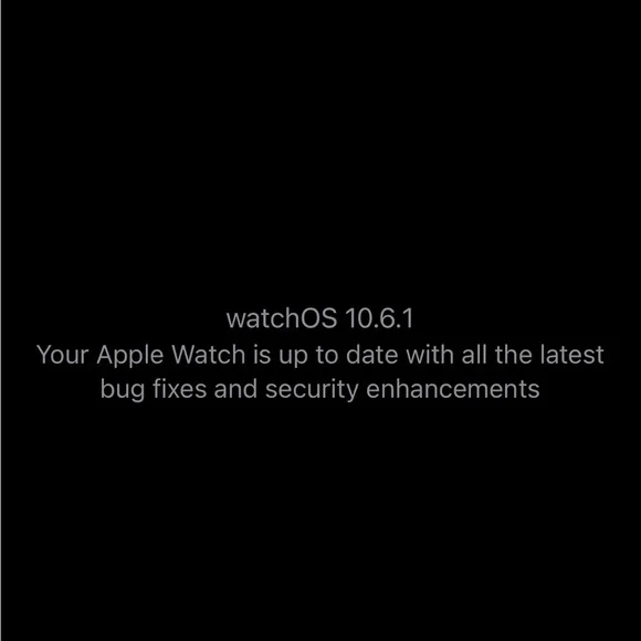 Series 5 Apple Watch - Rose Gold + 3 bands - Picture 12 of 13